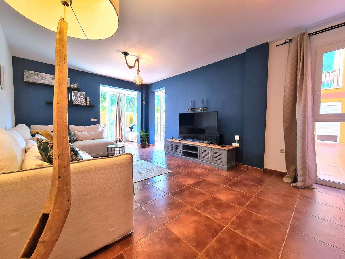 Casa Zalla 110M2, 200M2 Garden, Pool, 1Gb Wi-Fi, Private Parking 科拉雷侯 外观 照片